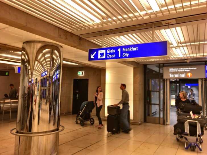 ホームでいうと「Track 1 Frankfurt City」