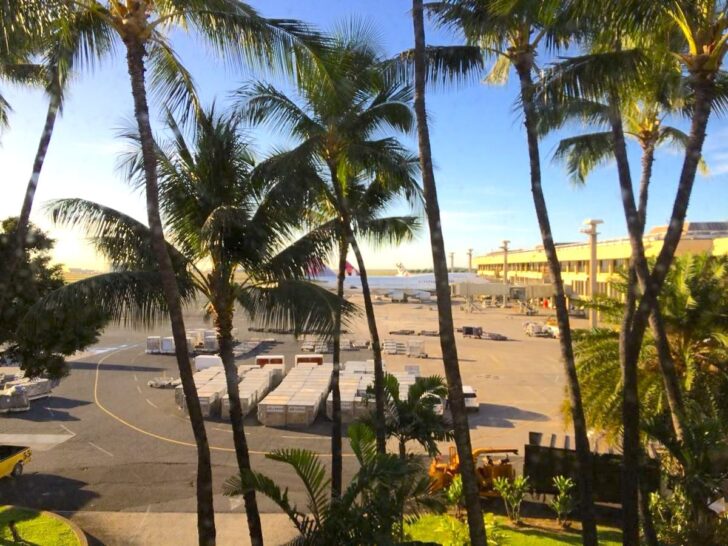 ダニエル・K・イノウエ空港にて