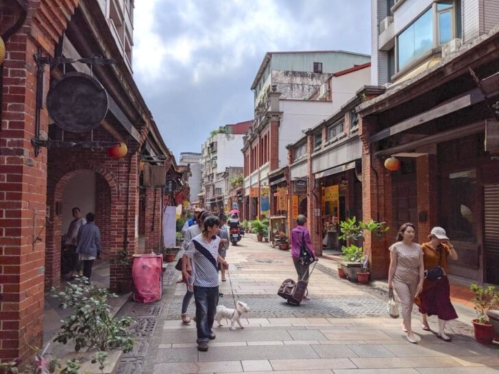 深坑老街の通り