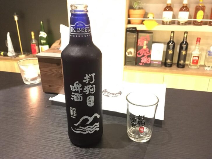 向かいの系列店(バー)で一杯