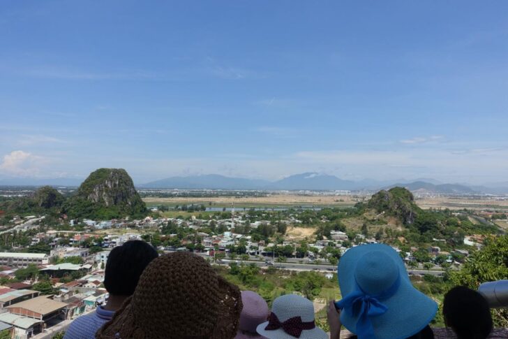 「木・火・土・金・水」を象徴する山が集まっている