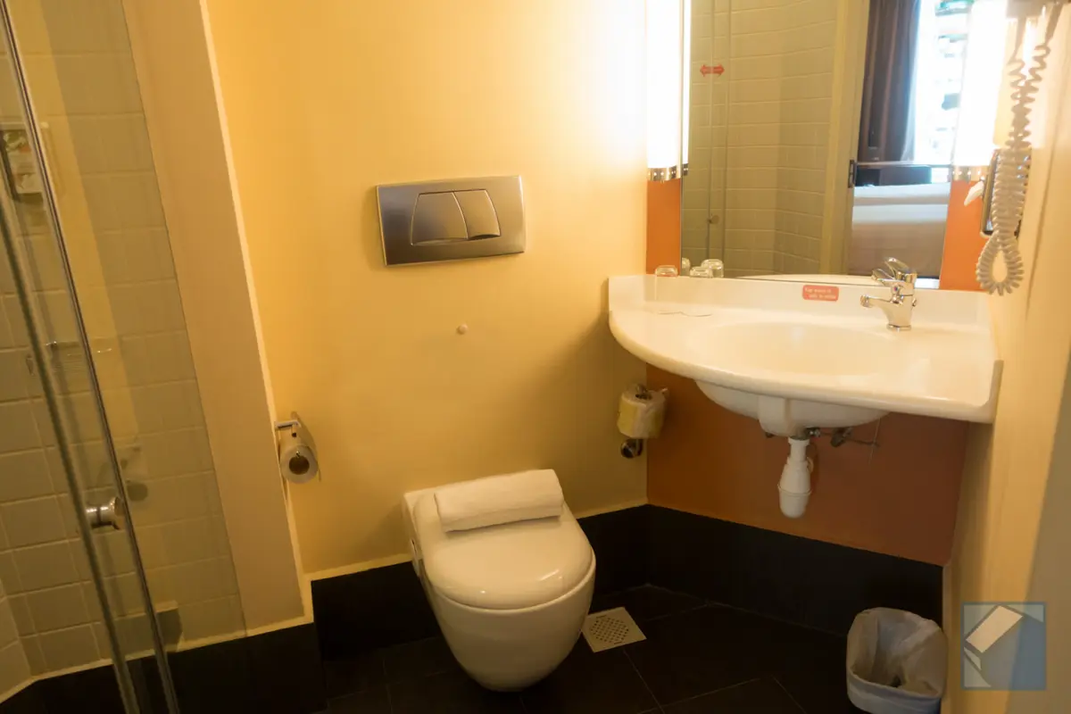 Ibis hotel singapore 7