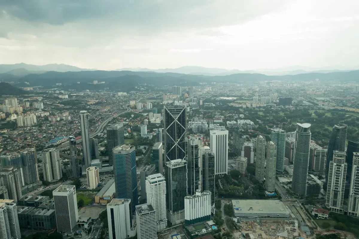 Petronas twin towers 24